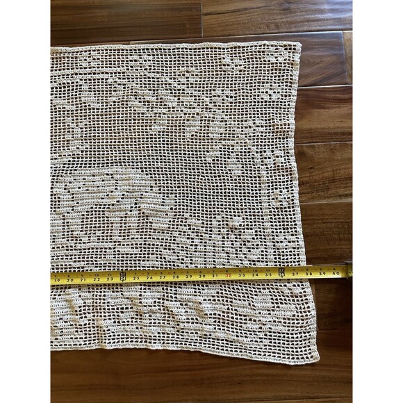 Large Mary Card WOODLAND Deer Filet Crochet Table Runner Ecru 25”*38” - Picture 5 of 7